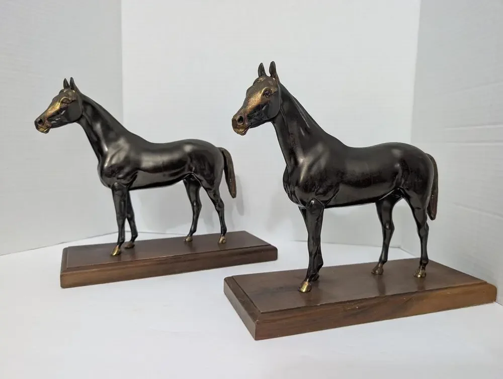 Pair Vintage Metal Horse Bookends Wood Base Equestrian Decor